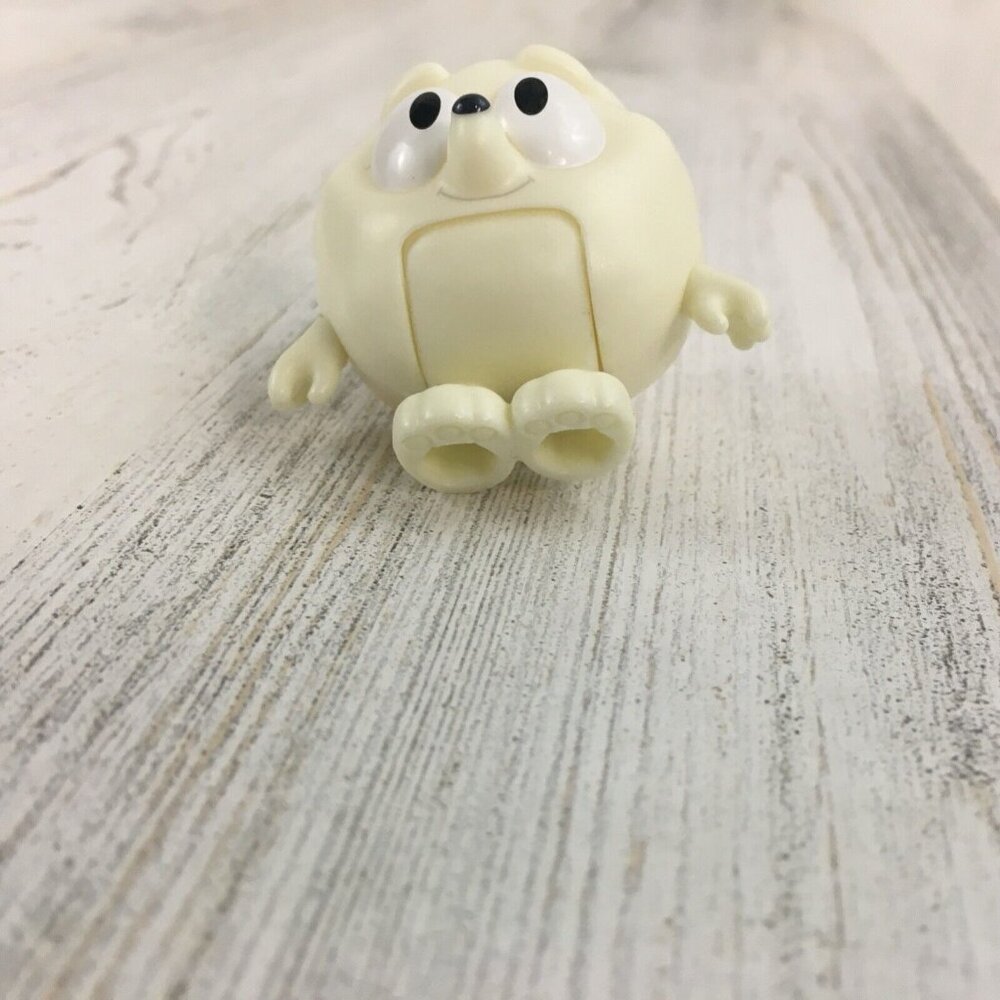 Bluey Pom Pom Figure White Pomeranian Friend NEW - Picture 6 of 7